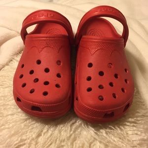 Red Crocs like new